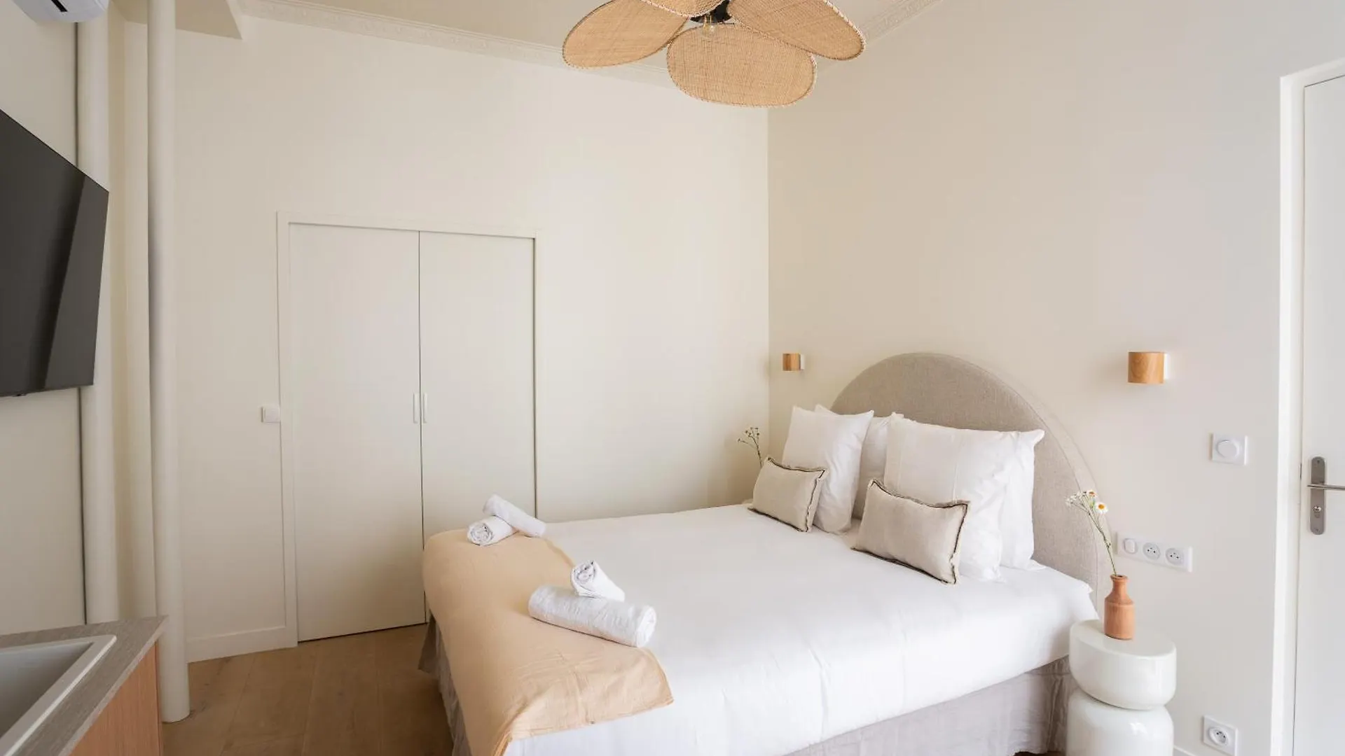 The Liberty Beige Montmartre Apartment Paris 0*,  France